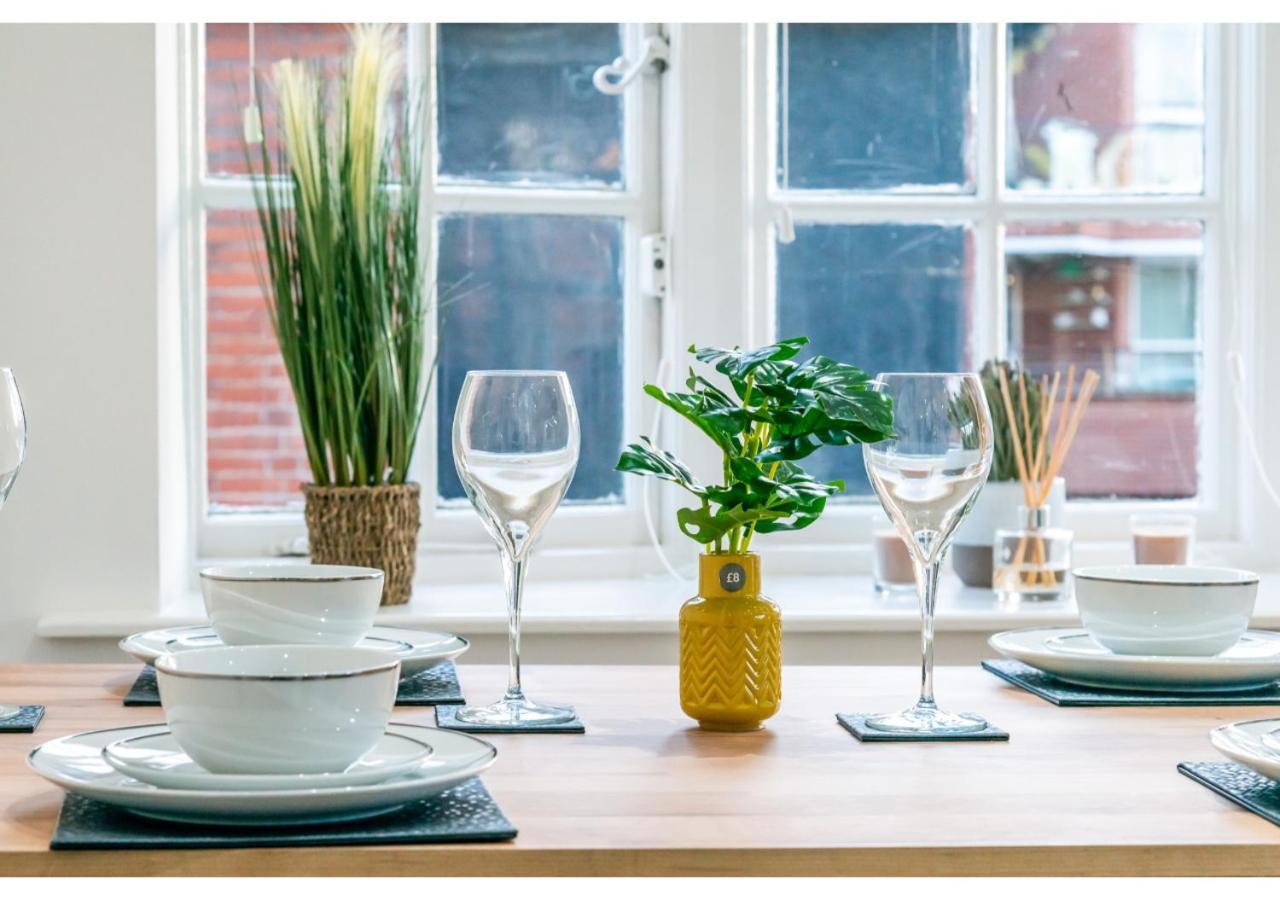 Classic 2Bd Flat In Chelmsford Extérieur photo