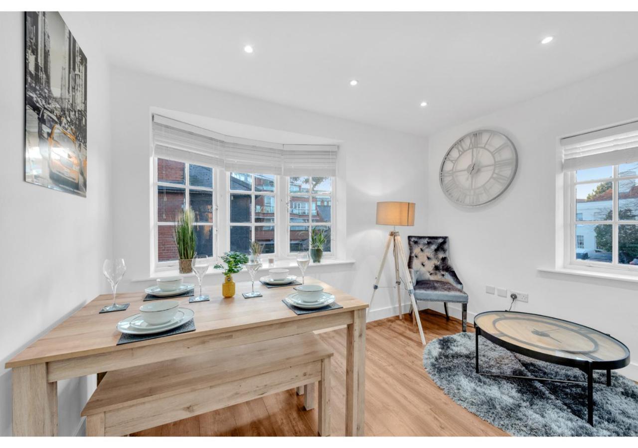 Classic 2Bd Flat In Chelmsford Extérieur photo